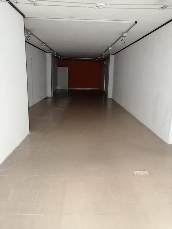 locale di sgombero in affitto a Fucecchio