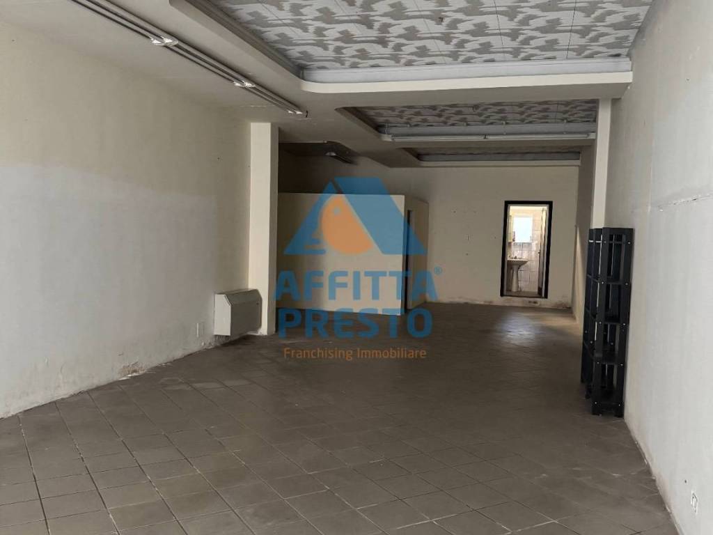 negozio in affitto a Fucecchio