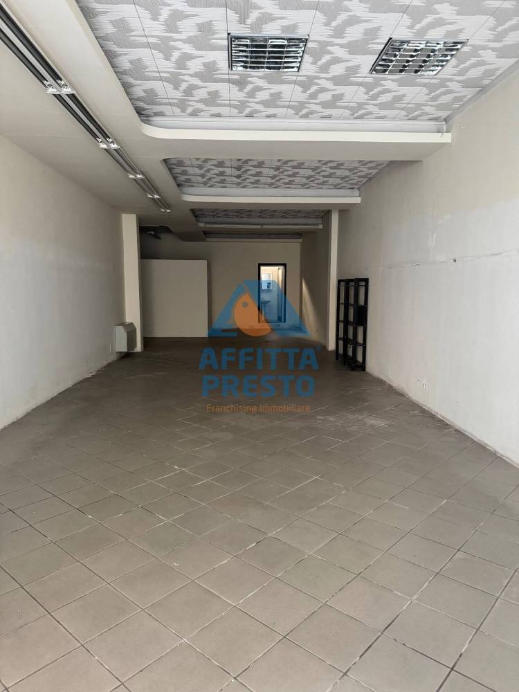 negozio in affitto a Fucecchio