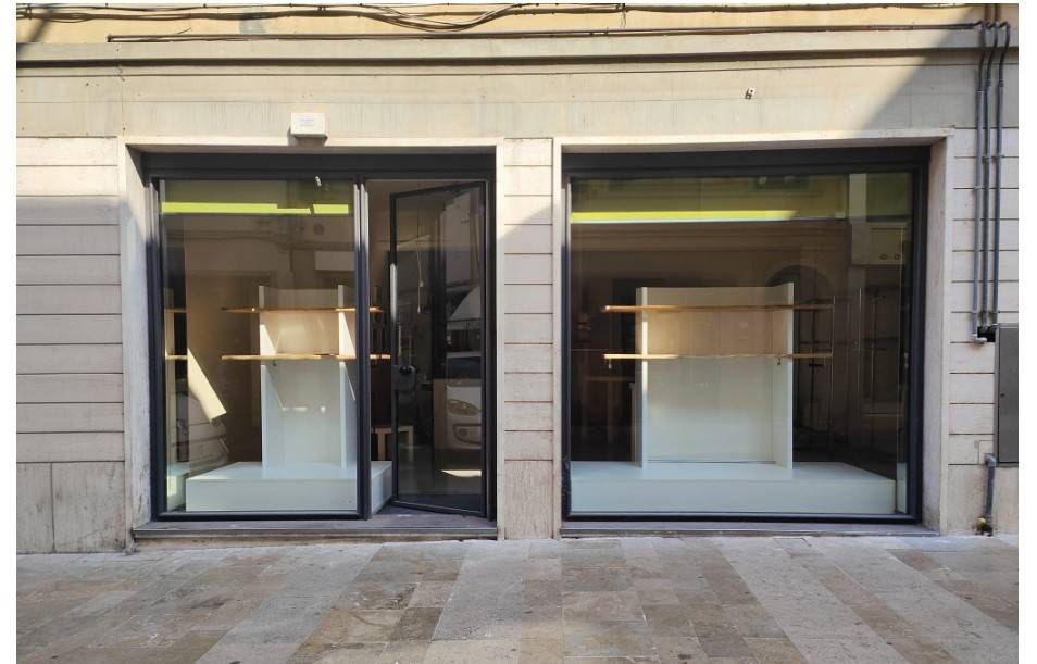 negozio in affitto a Fucecchio