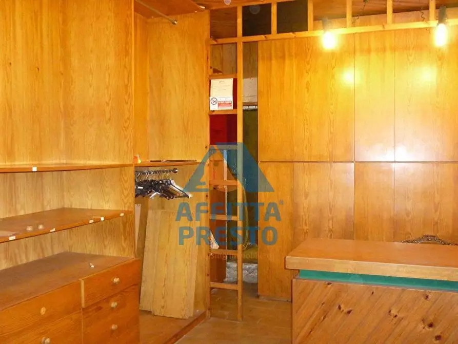 negozio in affitto a Fucecchio