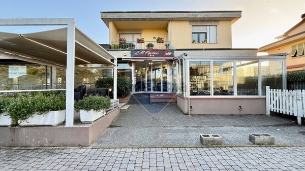 negozio in affitto a Fucecchio