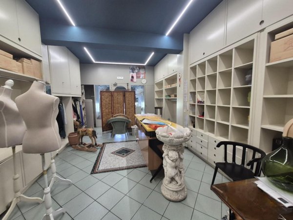 locale commerciale in affitto a Fucecchio