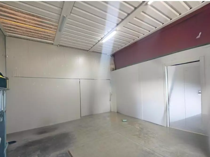 negozio in affitto a Fucecchio