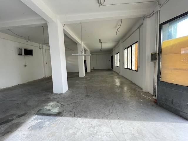 locale commerciale in affitto a Fucecchio