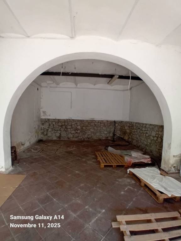 locale commerciale in affitto a Greve in Chianti in zona Il Ferrone