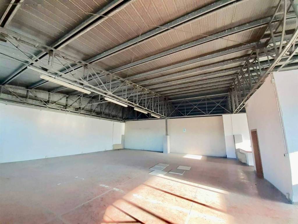 locale commerciale in affitto ad Impruneta