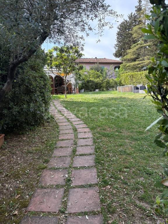 casa indipendente in affitto ad Impruneta