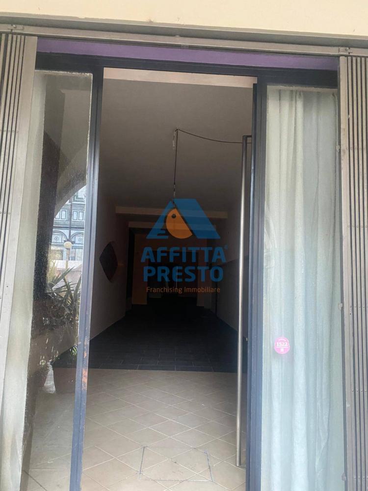 locale di sgombero in affitto a Lastra a Signa