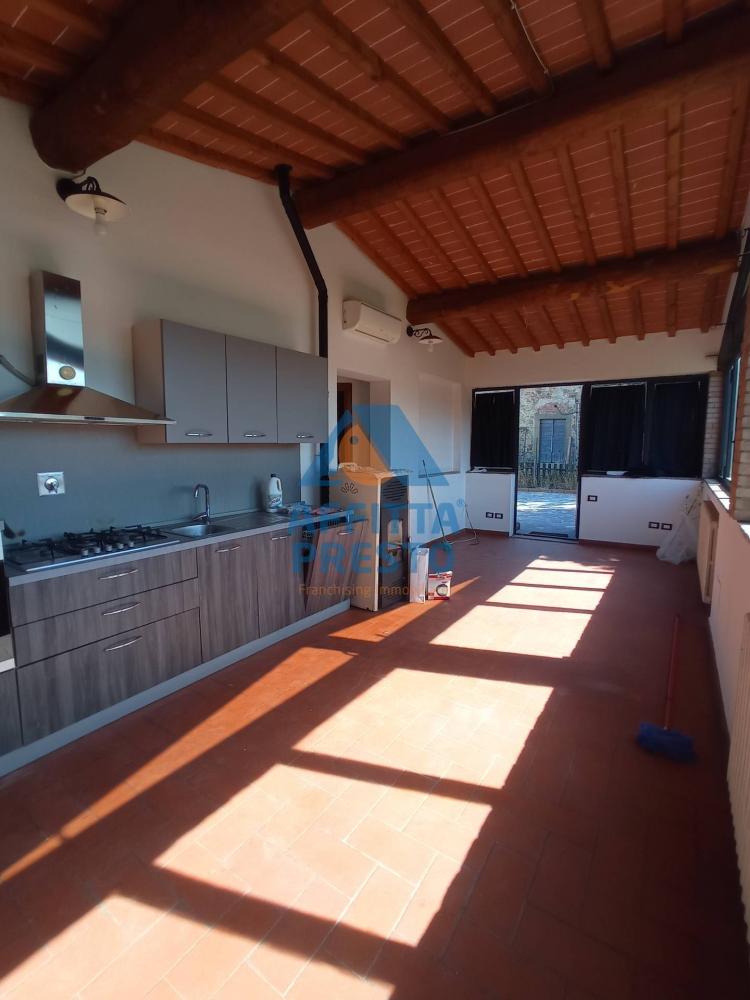 casa indipendente in affitto a Lastra a Signa in zona Ginestra Fiorentina