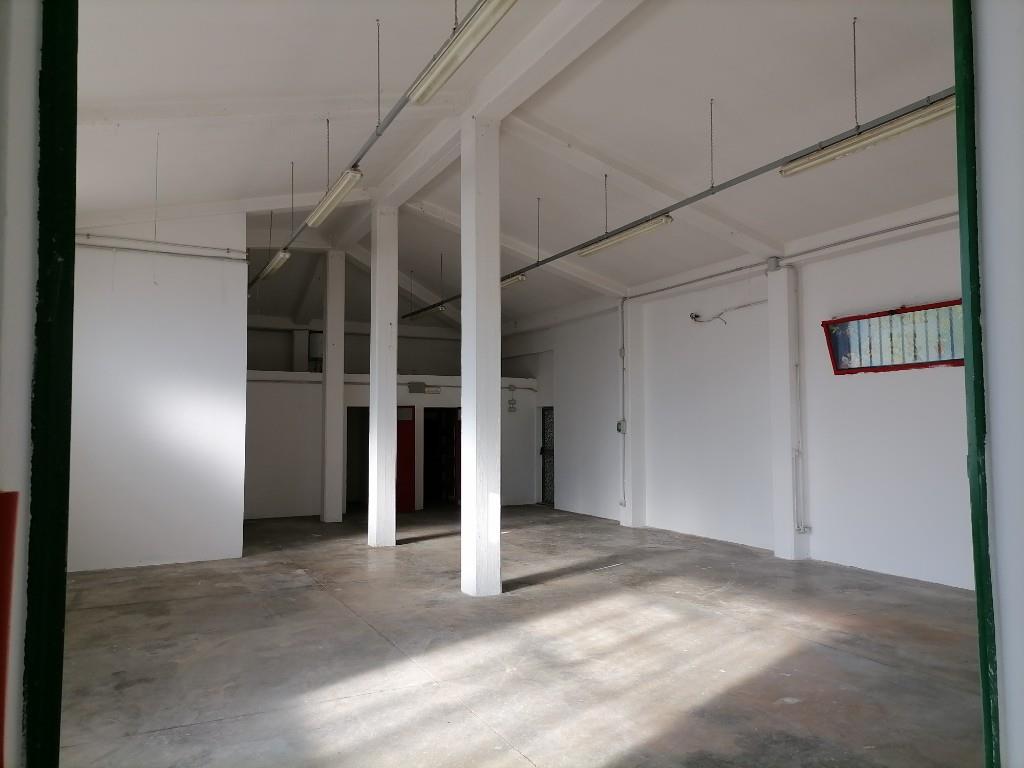 locale commerciale in affitto a Lastra a Signa in zona Ponte a Signa