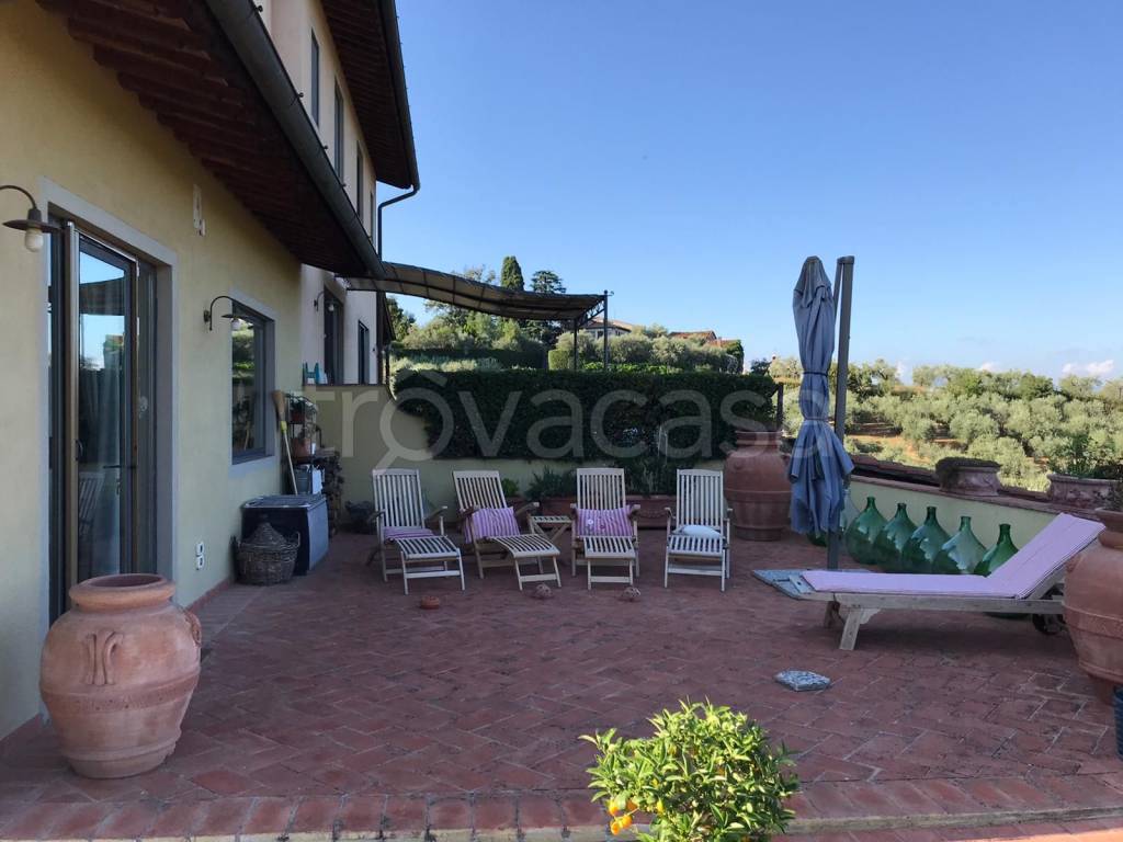 casa indipendente in affitto a Lastra a Signa in zona Malmantile