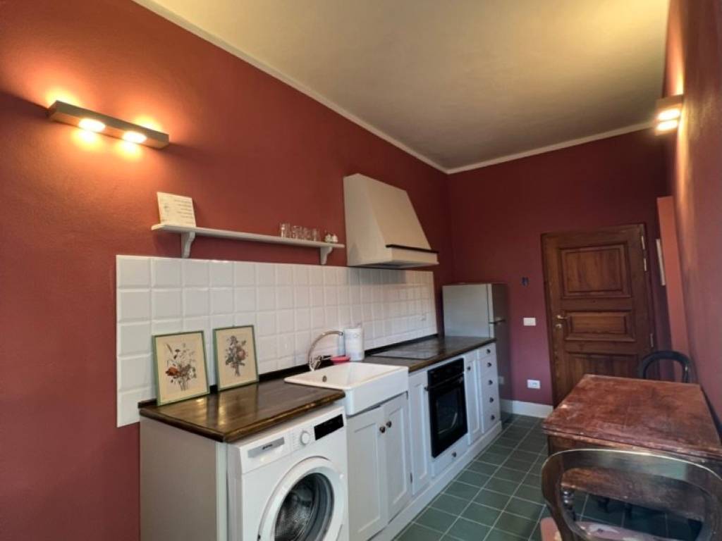 appartamento in affitto a Lastra a Signa in zona Brucianesi
