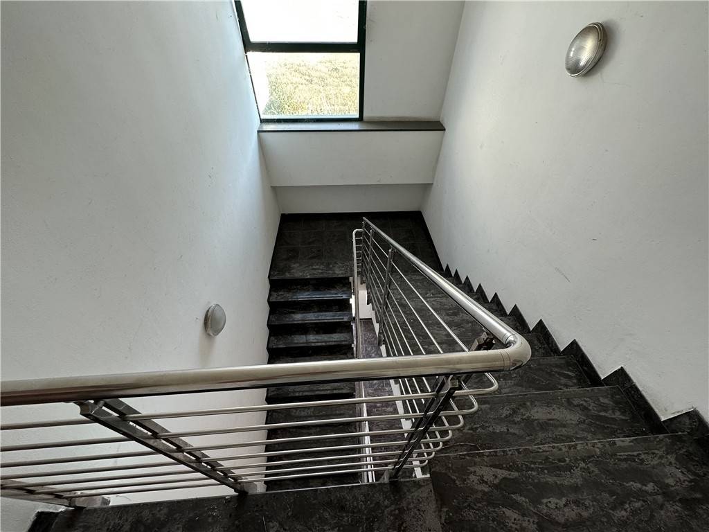 locale commerciale in affitto a Lastra a Signa