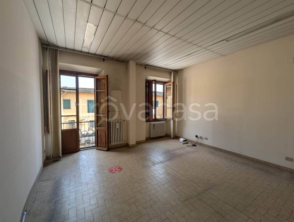 appartamento in affitto a Lastra a Signa in zona Calcinaia