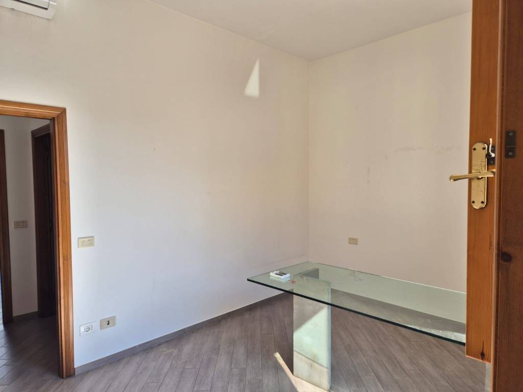 appartamento in affitto a Lastra a Signa in zona Calcinaia