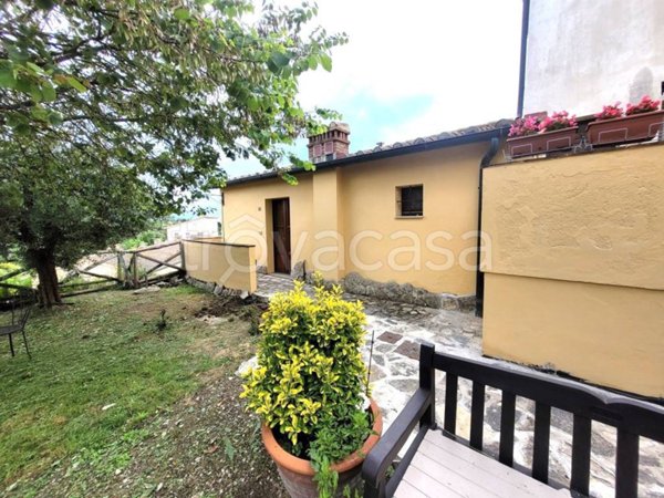 appartamento in affitto a Montaione in zona Castelfalfi