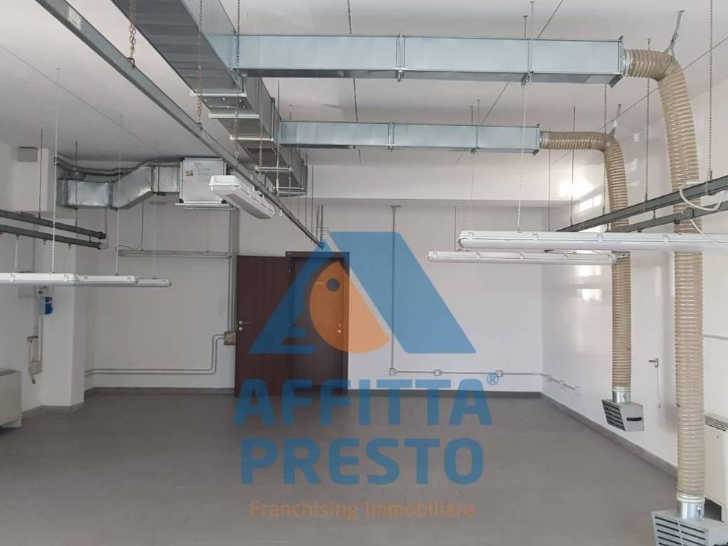 negozio in affitto a Montelupo Fiorentino