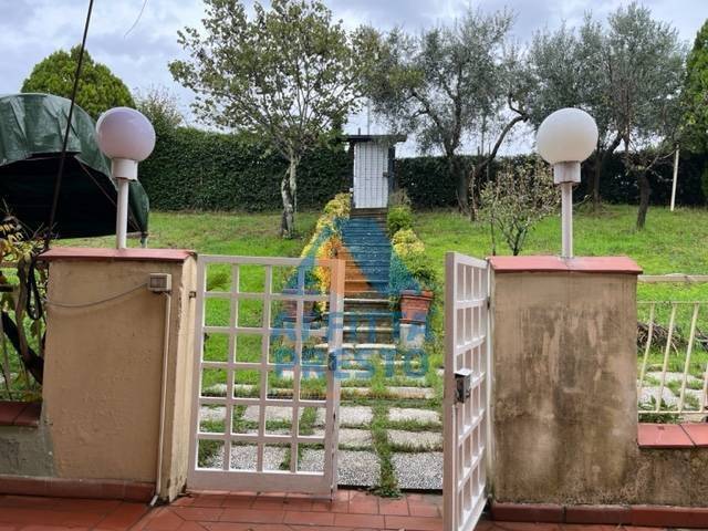 casa indipendente in affitto a Montelupo Fiorentino