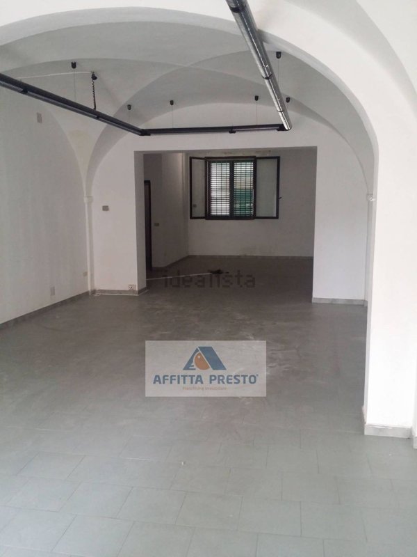 negozio in affitto a Montelupo Fiorentino