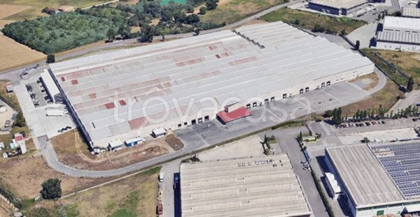 locale commerciale in affitto a Montelupo Fiorentino