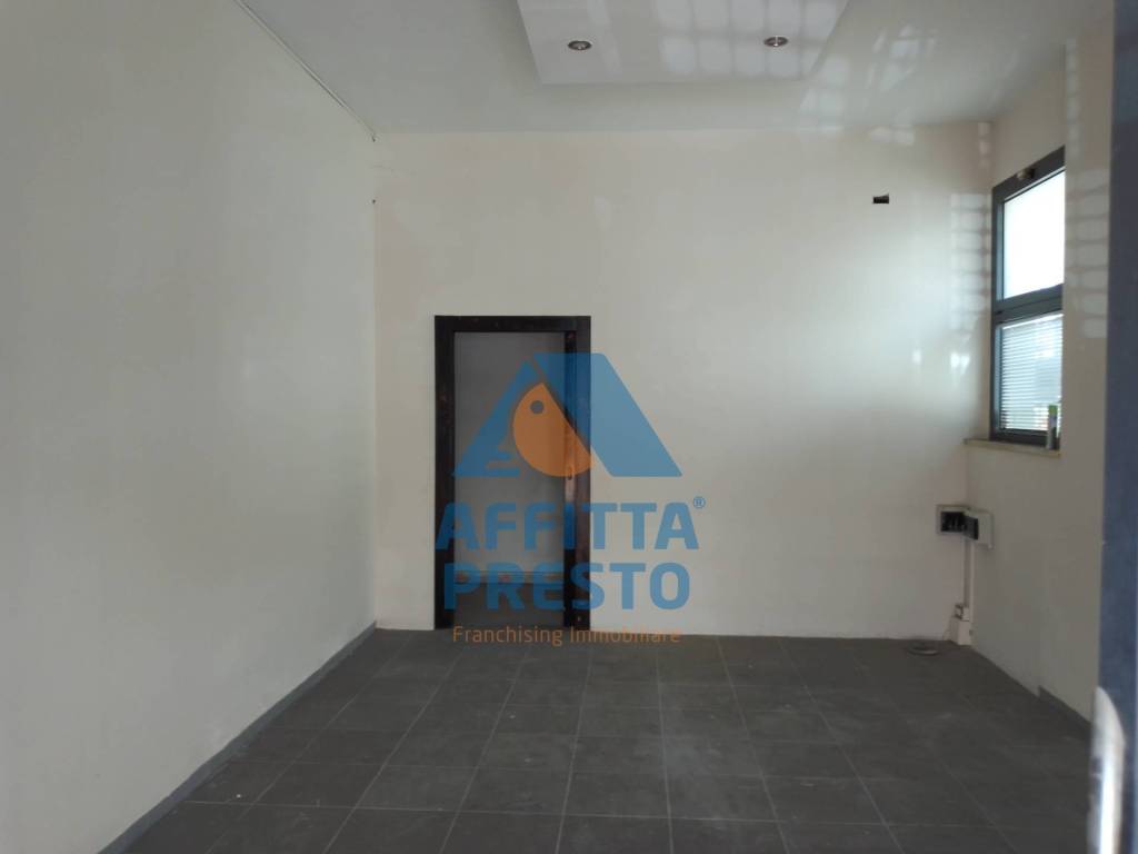 negozio in affitto a Montelupo Fiorentino