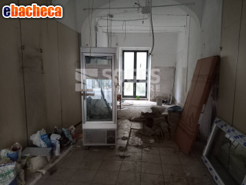negozio in affitto a Pontassieve