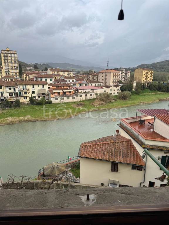 appartamento in affitto a Pontassieve