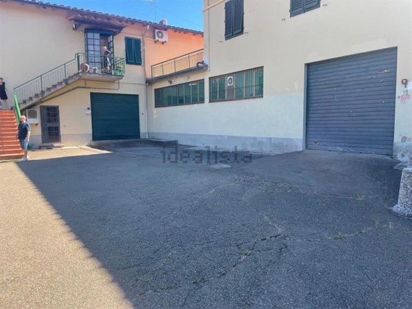 capannone in affitto a Pontassieve