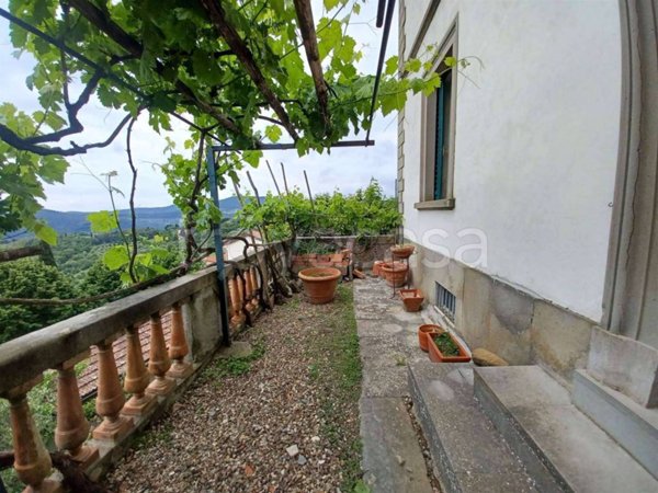 casa indipendente in affitto a Pontassieve in zona Santa Brigida