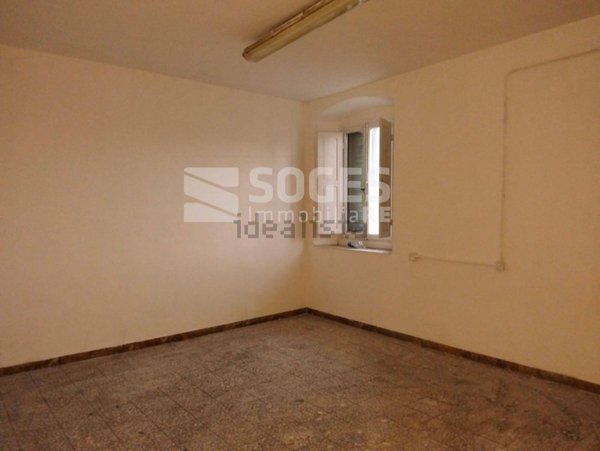 negozio in affitto a Pontassieve