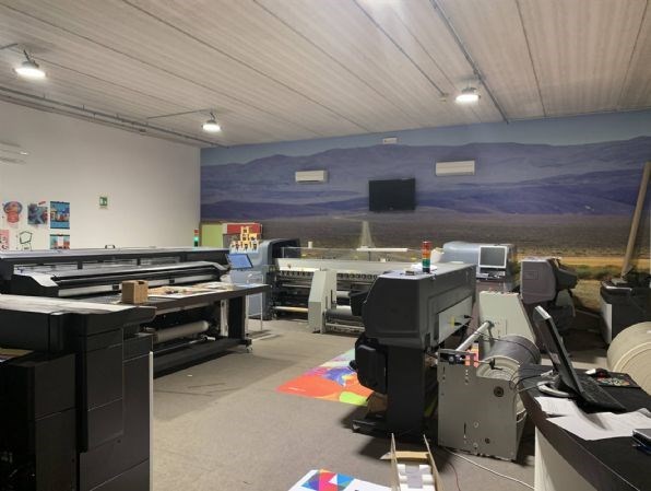 locale commerciale in affitto a Rignano sull'Arno