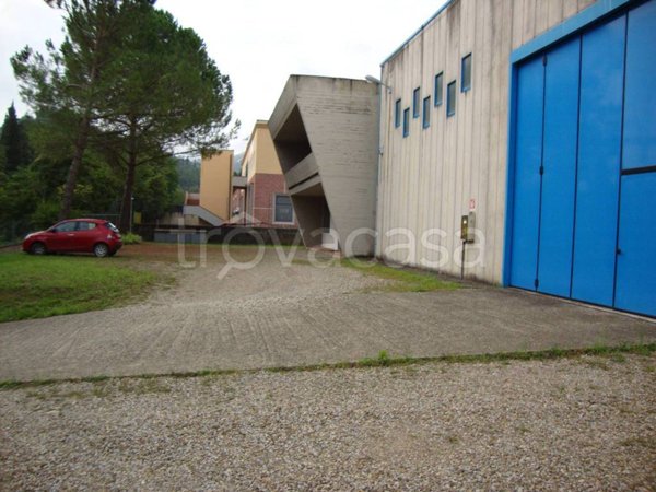locale commerciale in affitto a Rignano sull'Arno in zona Rosano