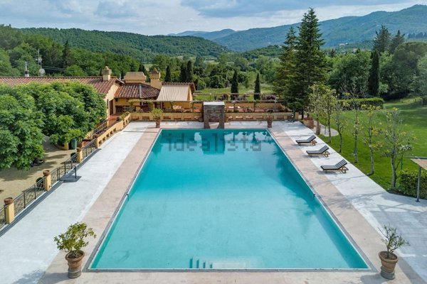 villa in affitto a Rignano sull'Arno in zona San Donato in Collina