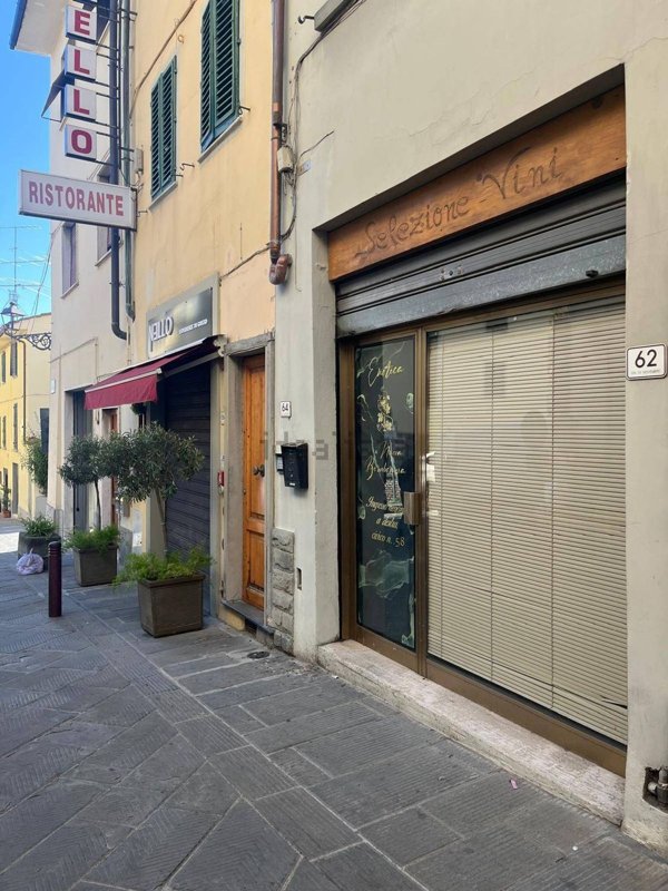 negozio in affitto a San Casciano in Val di Pesa in zona Romola