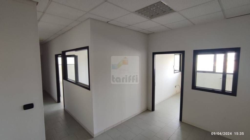 locale commerciale in affitto a Scandicci
