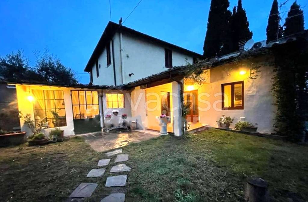 casa indipendente in affitto a Scandicci in zona San Martino alla Palma