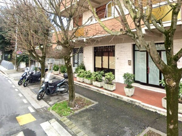 trivano in affitto a Scandicci in zona San Giusto