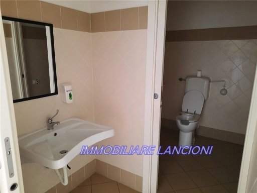 ufficio in affitto a Scandicci