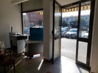 negozio in affitto a Scandicci