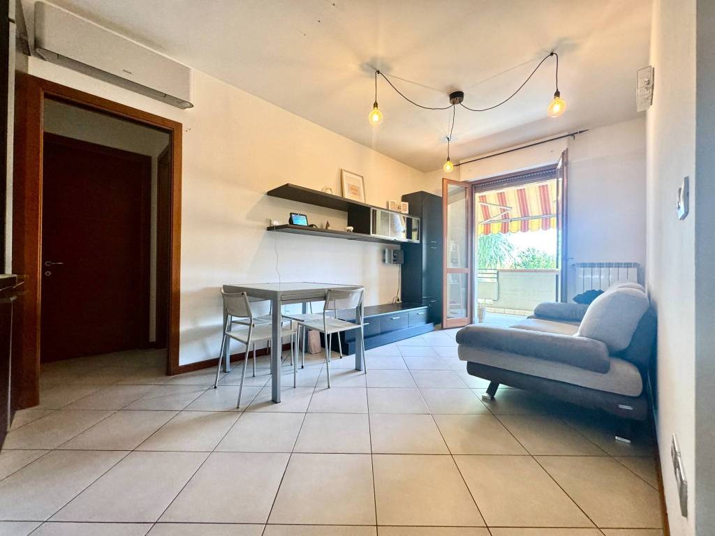 appartamento in affitto a Scandicci in zona Casellina