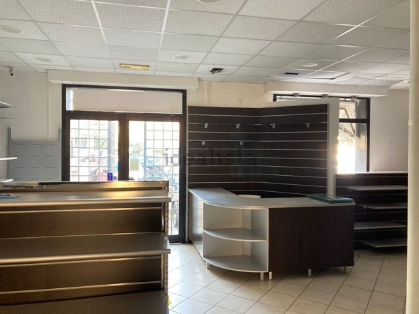 ufficio in affitto a Scandicci in zona Casellina