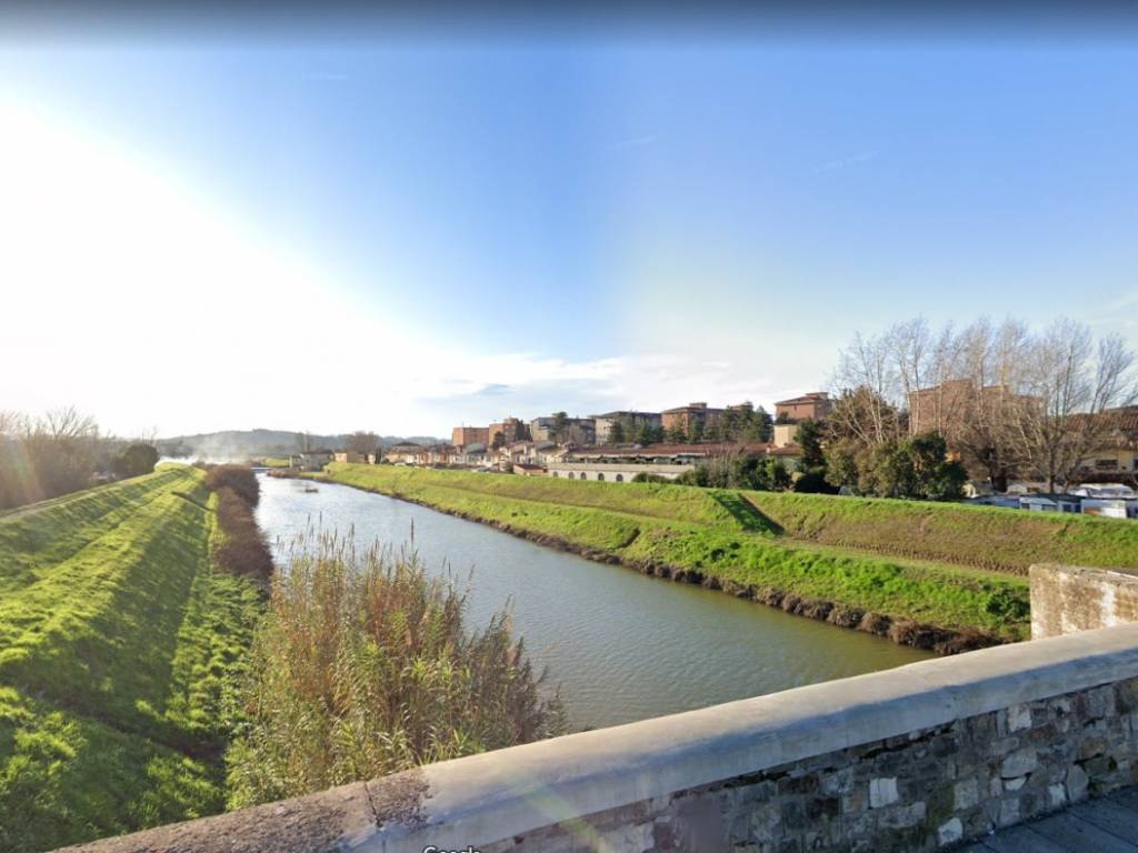 negozio in affitto a Scandicci in zona Casellina