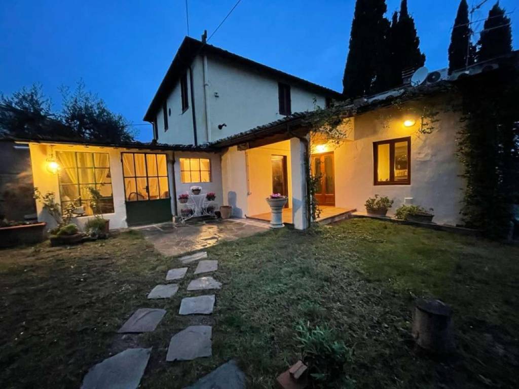 casa indipendente in affitto a Scandicci in zona San Martino alla Palma