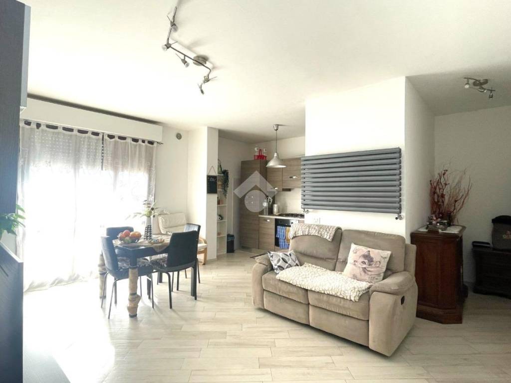 appartamento in affitto a Scandicci in zona Casellina