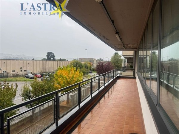 trivano in affitto a Scandicci in zona Casellina