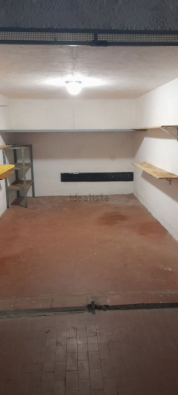 locale di sgombero in affitto a Scandicci