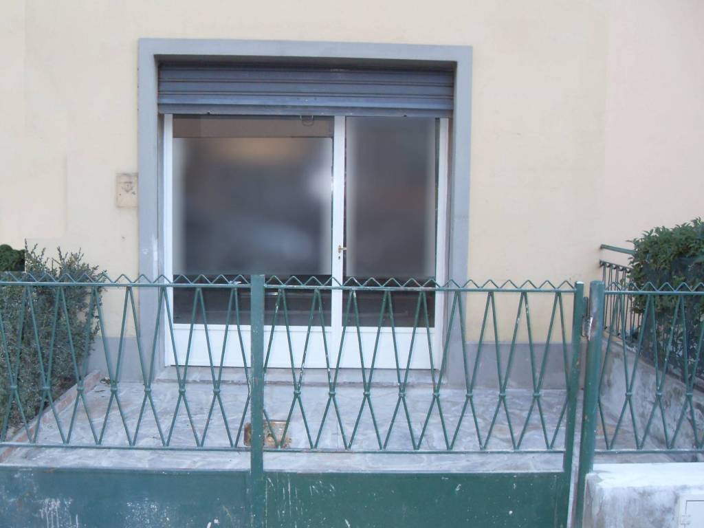 locale commerciale in affitto a Scandicci in zona Casellina