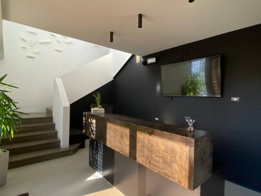 locale commerciale in affitto a Scandicci