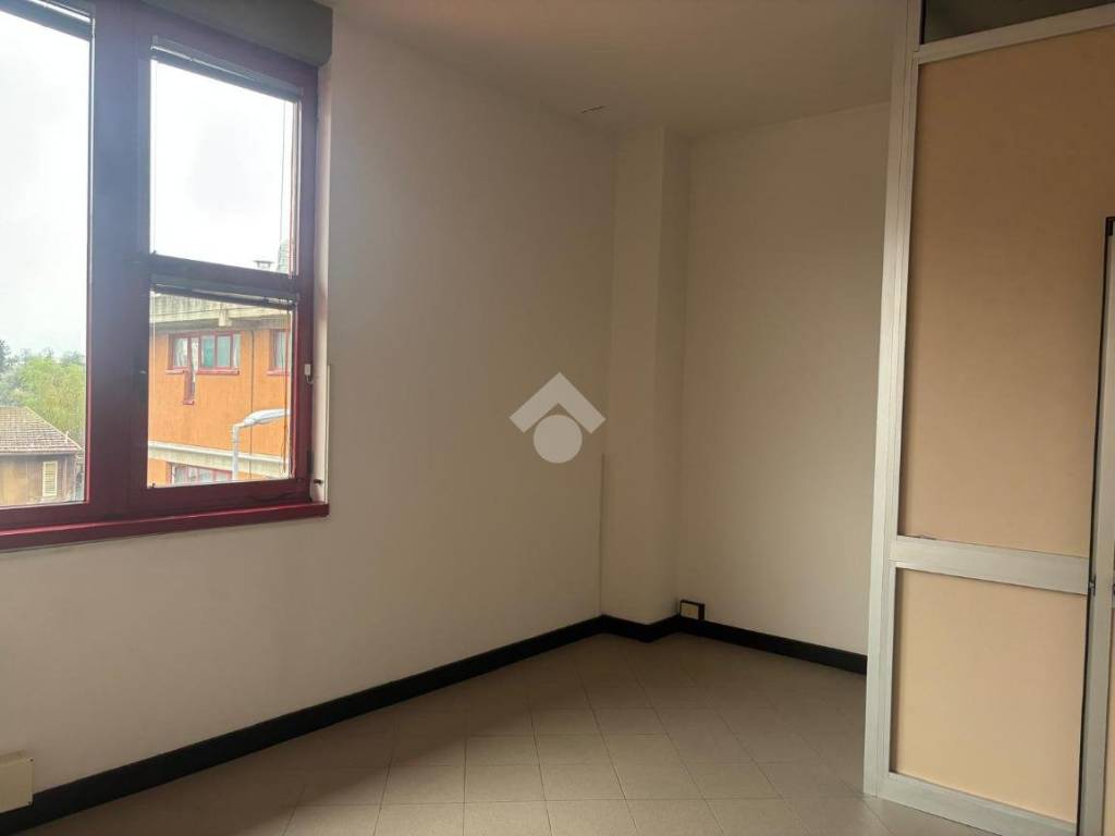 locale commerciale in affitto a Scandicci